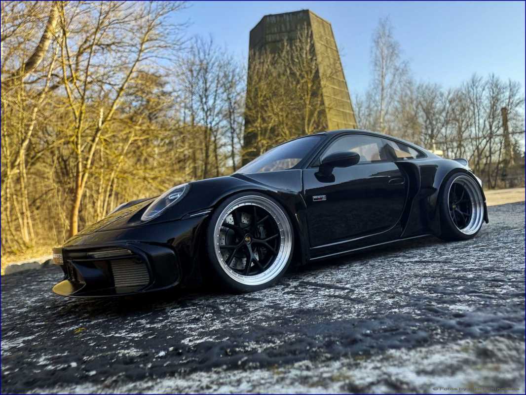 1:18 Porsche 911 Brabus 900 Rocket R 2023 - Breitbau - inkl. OVP
